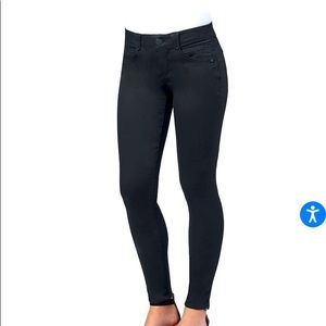 Democracy Absolution Jeans Long size 6